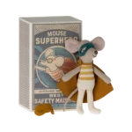 La souris Super héros, Petit Frère et sa boîte assortie de la marque Maileg