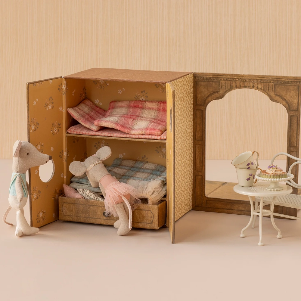 Visuel du coffret Studio de danse avec petite sœur et petit frère Souris de la marque Maileg